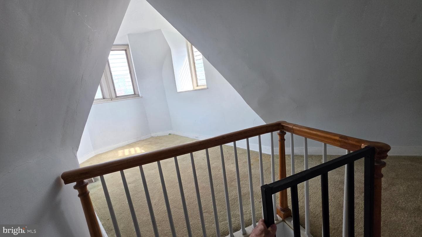 845 Park Avenue photo 32