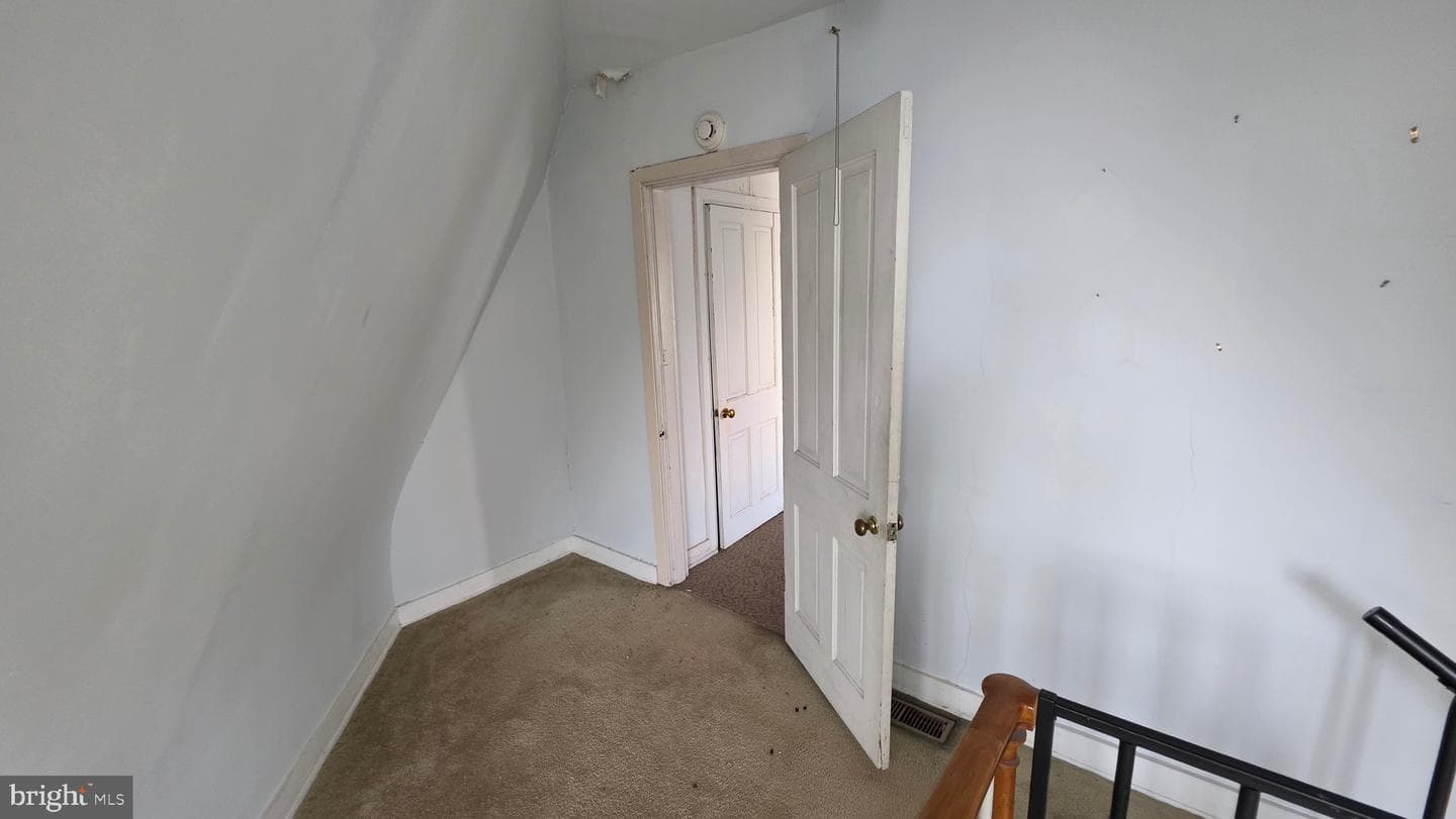 845 Park Avenue photo 34