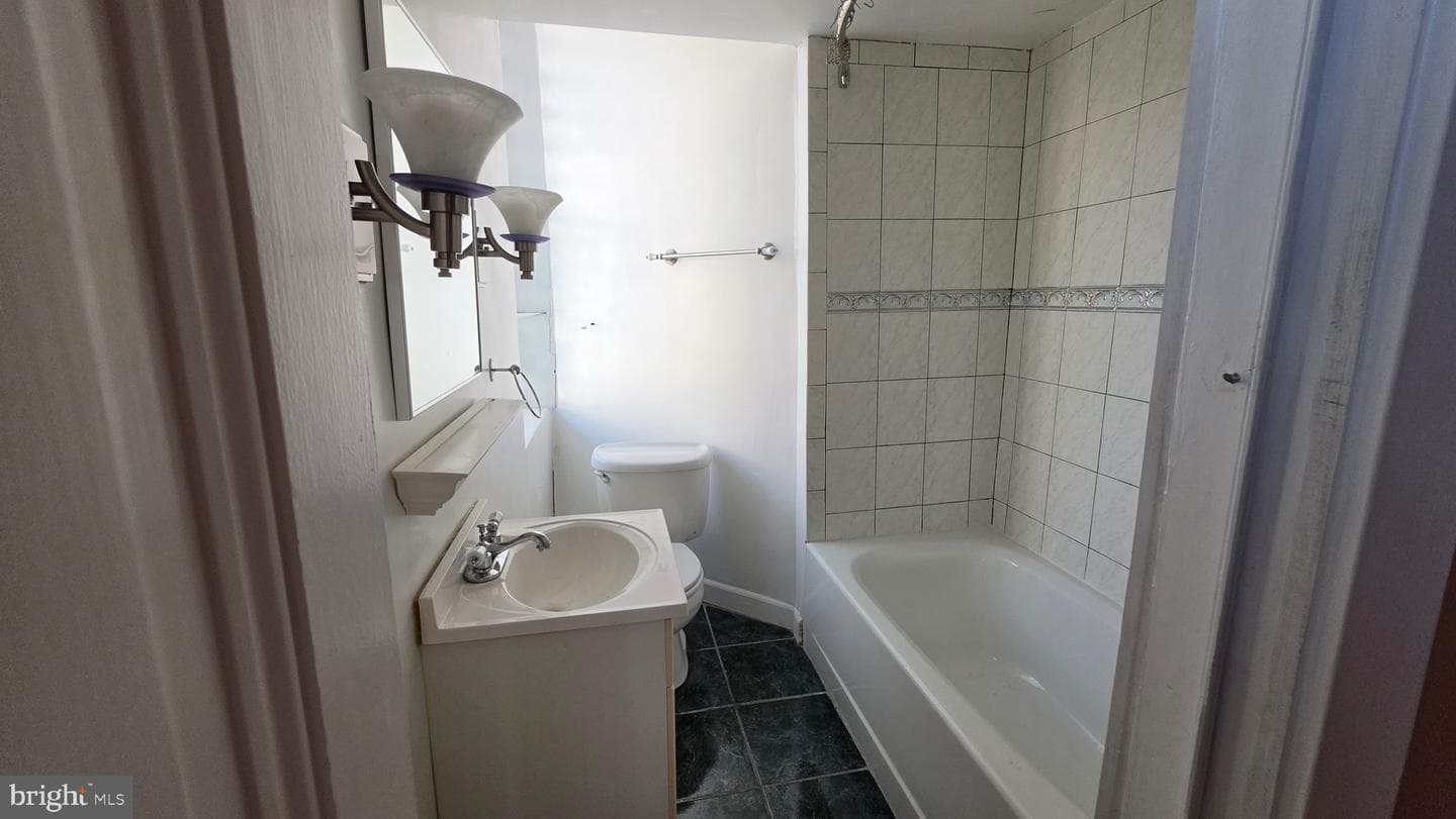 845 Park Avenue photo 43