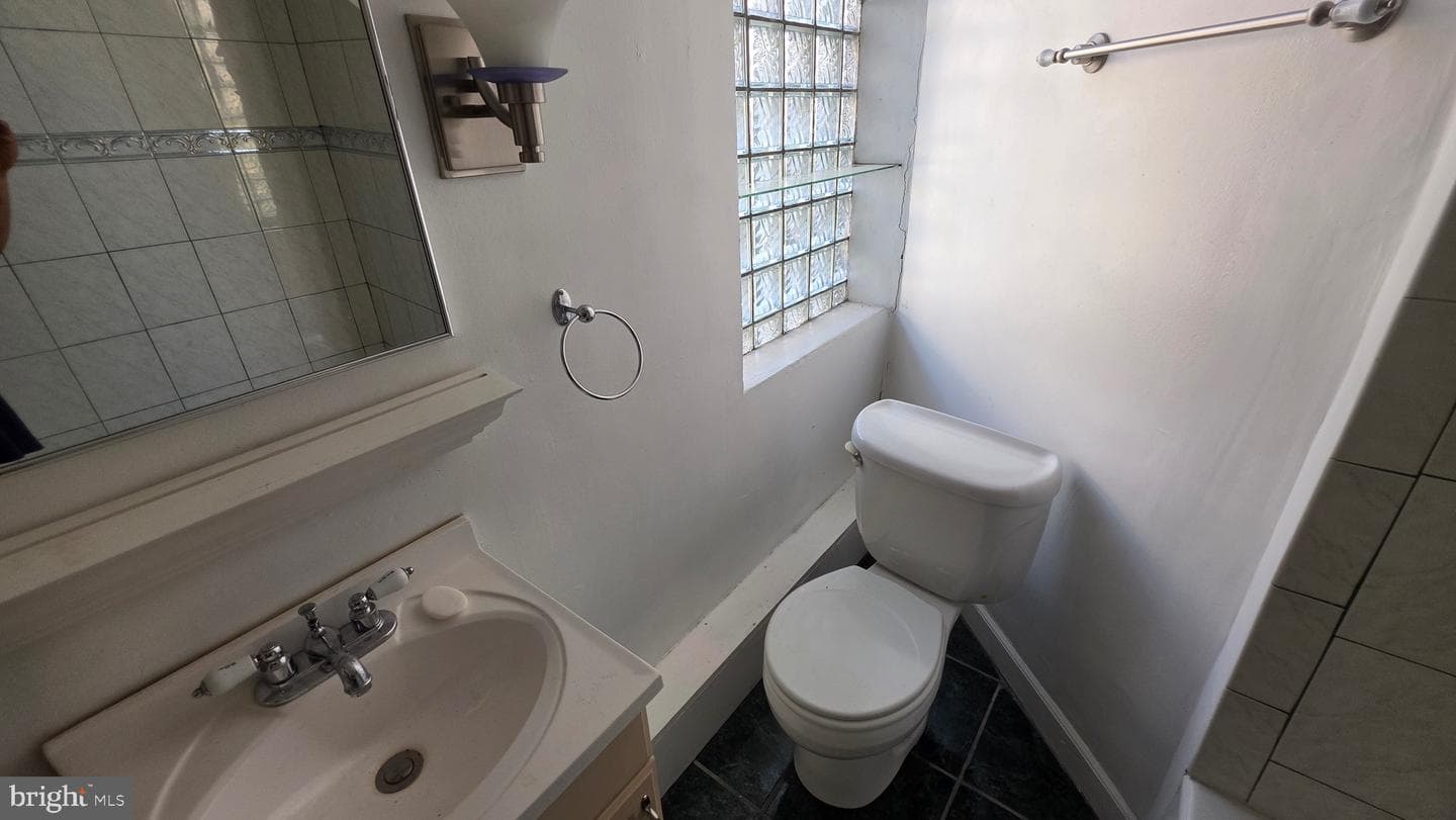 845 Park Avenue photo 45
