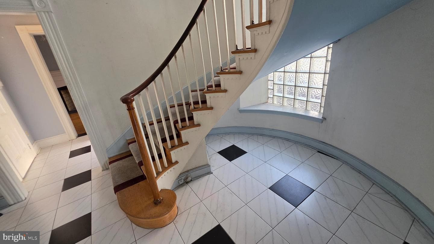 845 Park Avenue photo 5