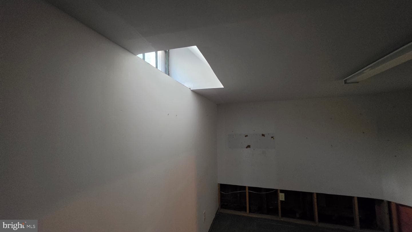 845 Park Avenue photo 55