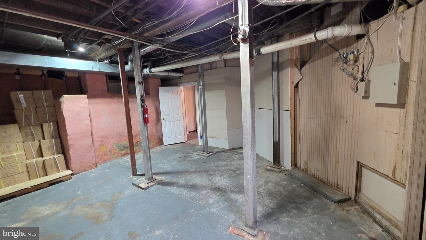 845 Park Avenue photo 67