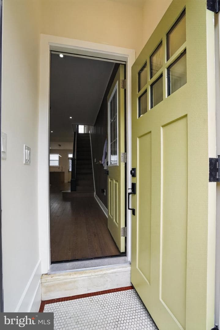 3815 Foster Avenue photo 6