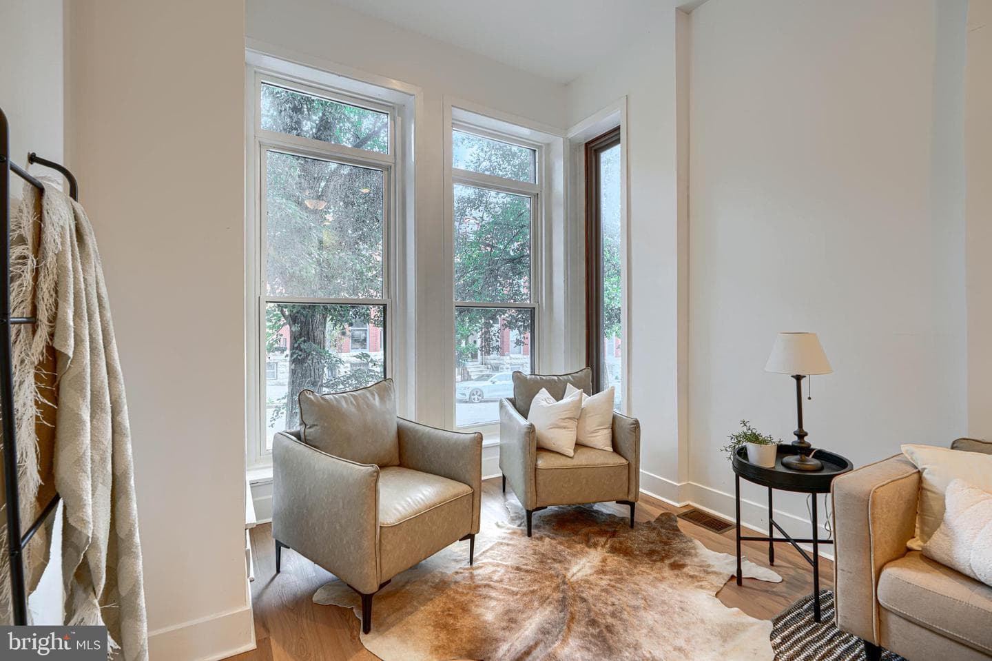 2118 Bolton Street photo 9