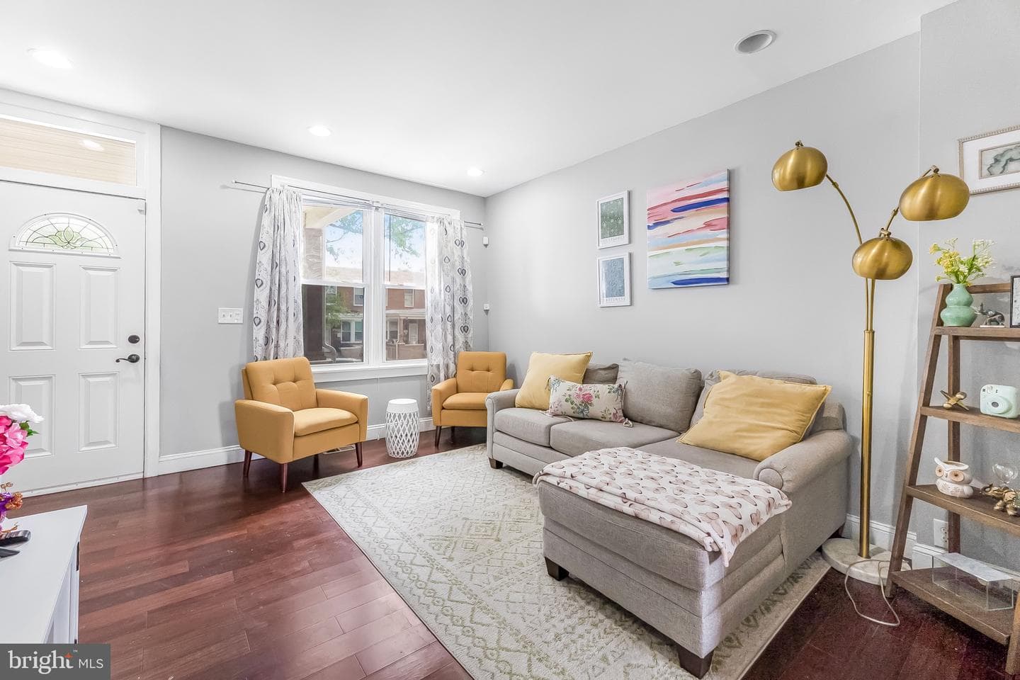 2831 Lake Avenue photo 6