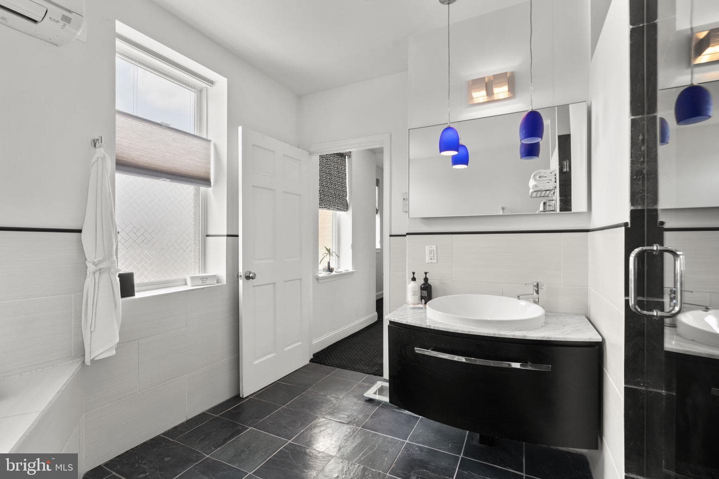 210 S High Street photo 52
