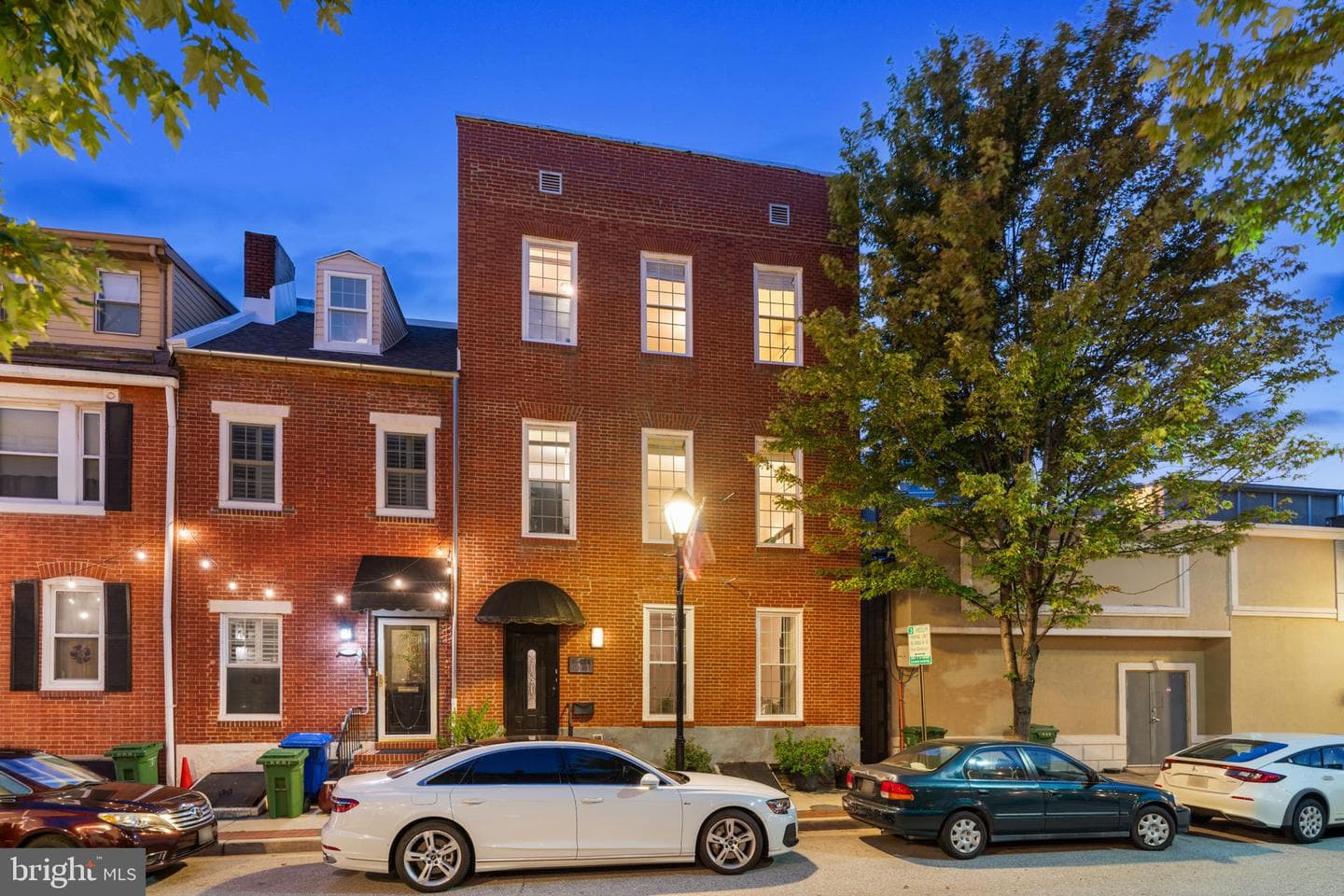 210 S High Street photo 78