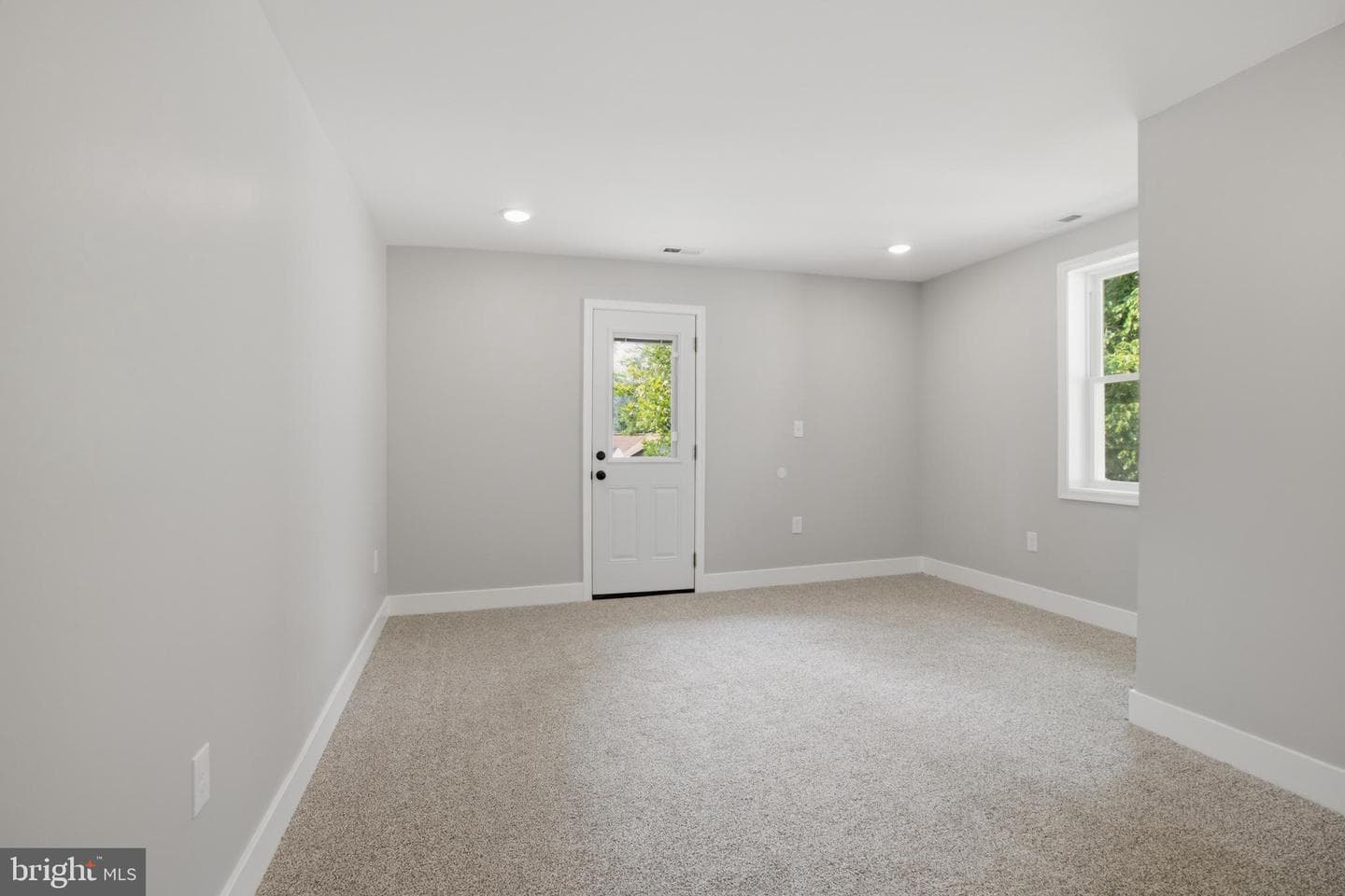 4011 Carlisle Avenue photo 25