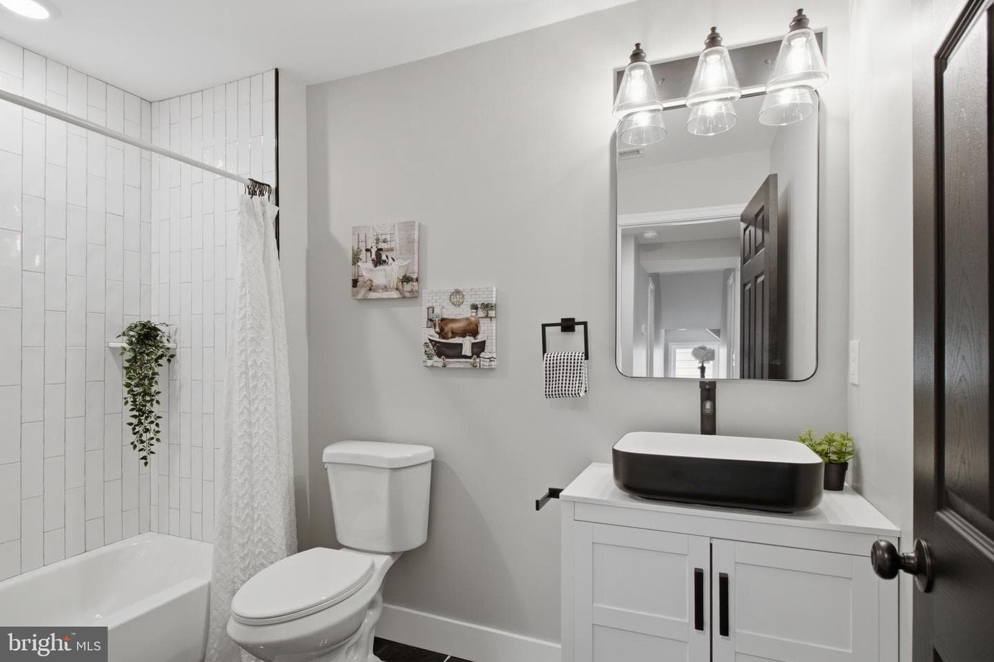4011 Carlisle Avenue photo 40