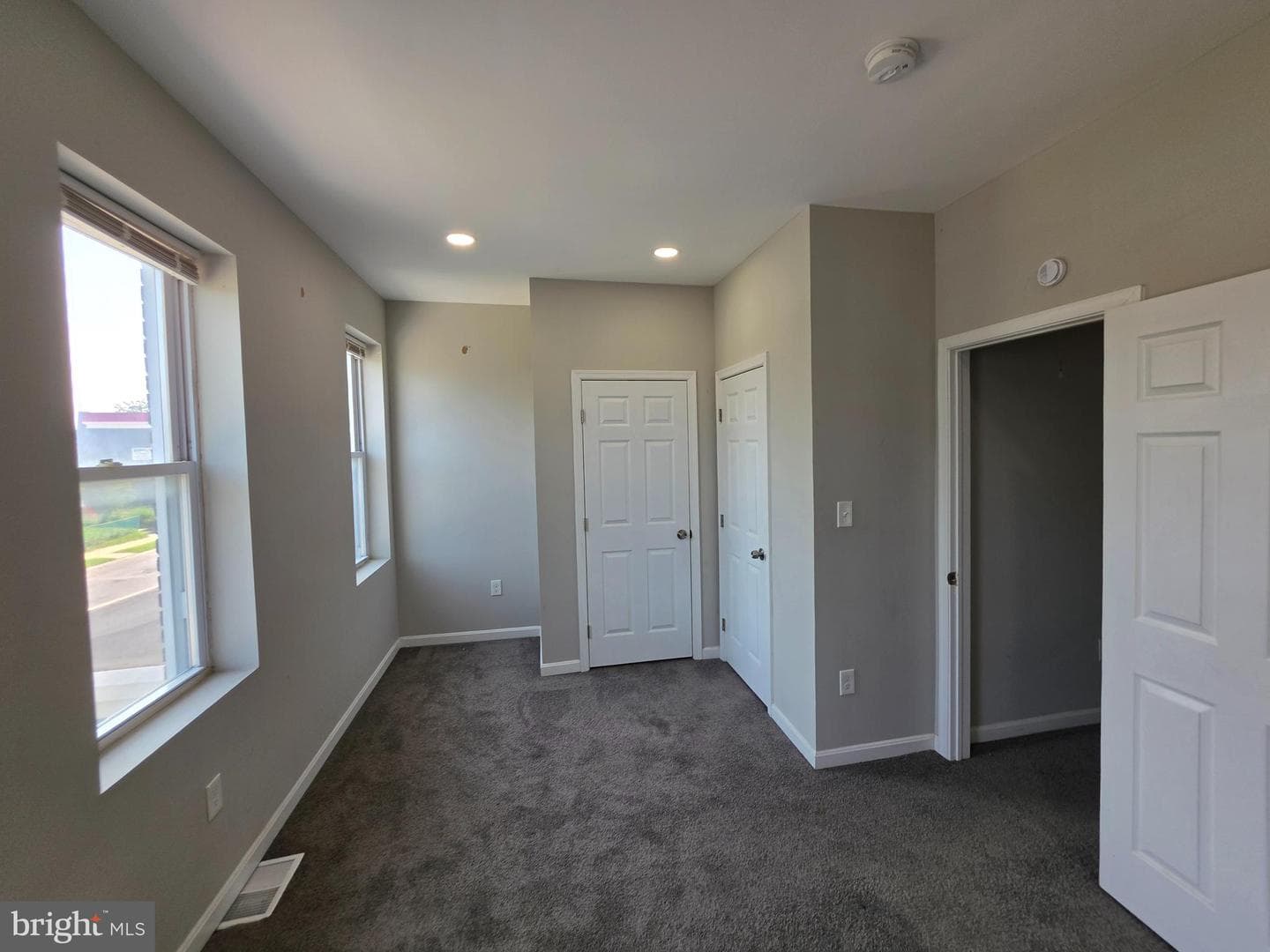 2540 Quantico Avenue photo 25