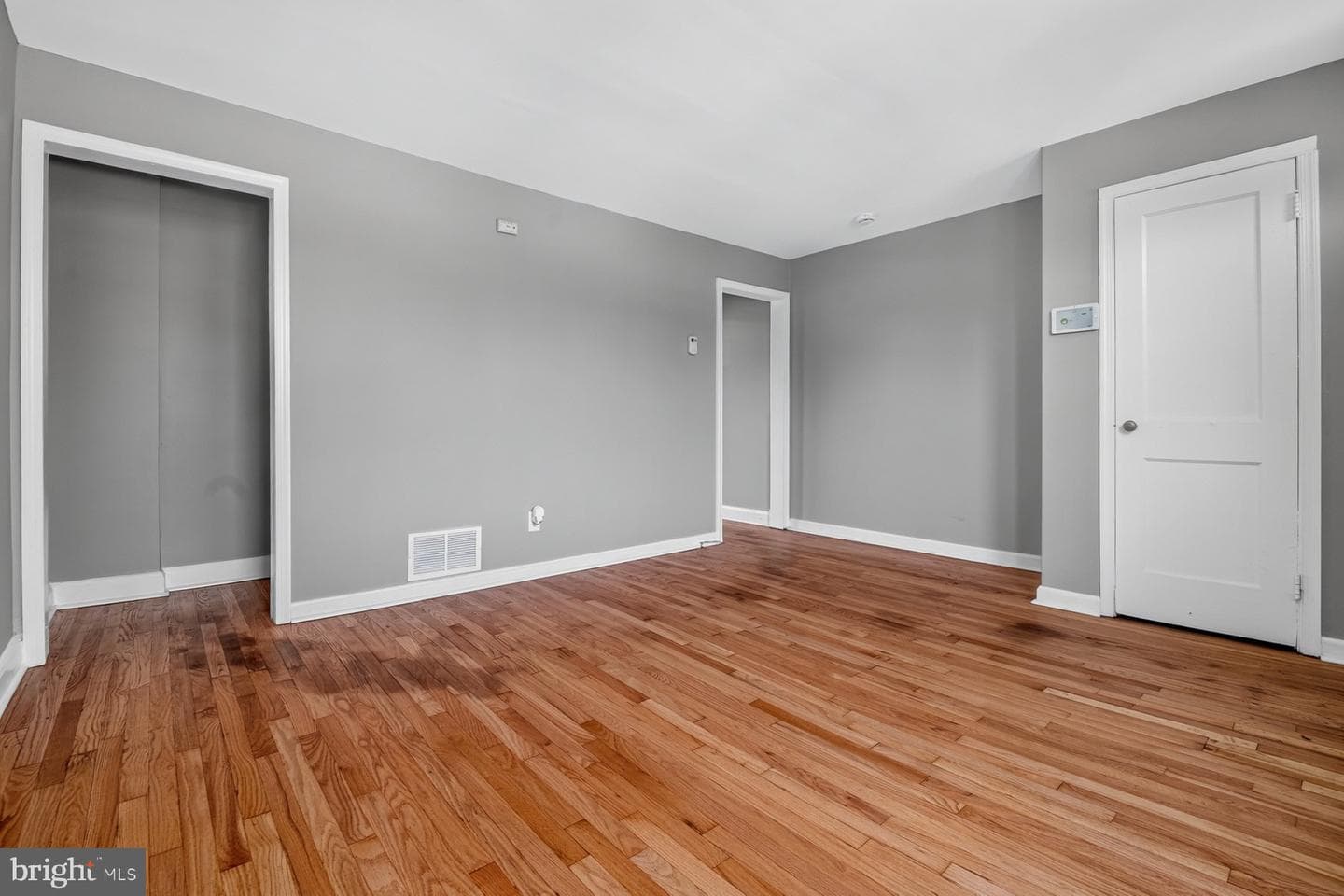 4113 Ardley Avenue photo 4