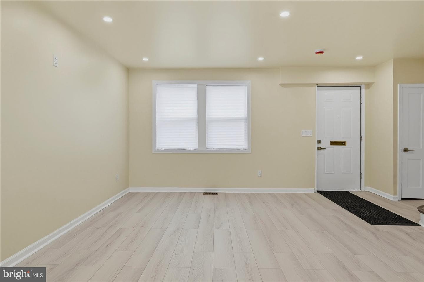 16 S Mount Olivet Lane photo 5