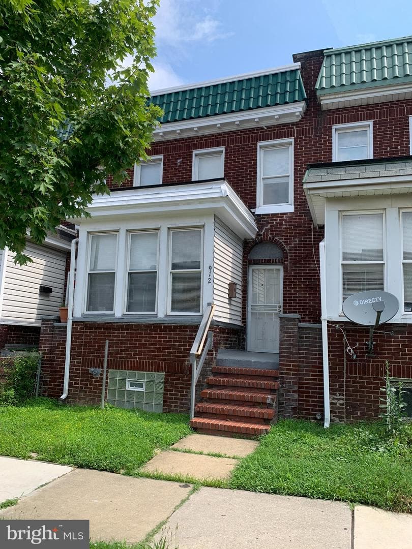 912 Bonaparte Avenue, Baltimore
