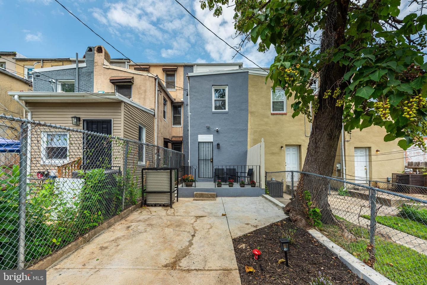 1013 Bennett Place photo 31