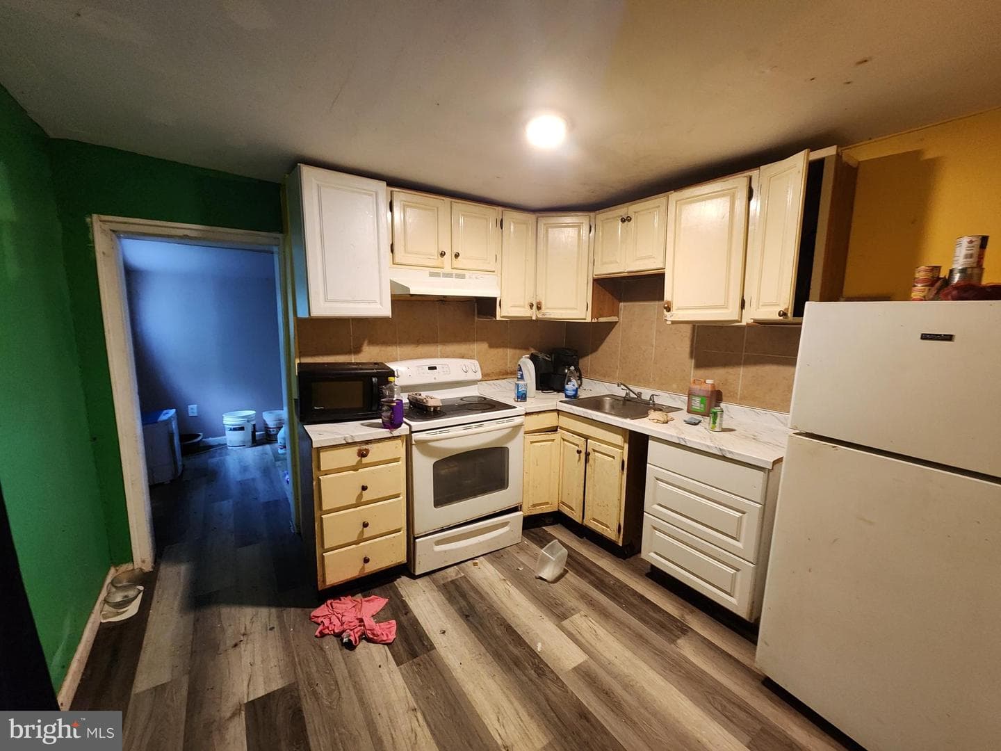 112 Stricker Street photo 5