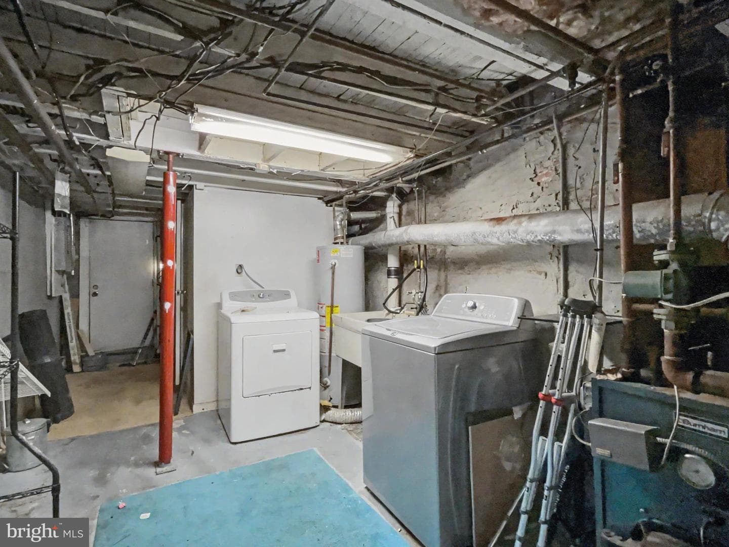 520 Sanford Place photo 9