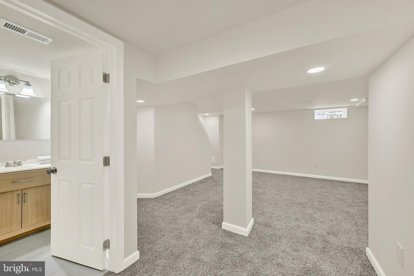 5829 The Alameda photo 22