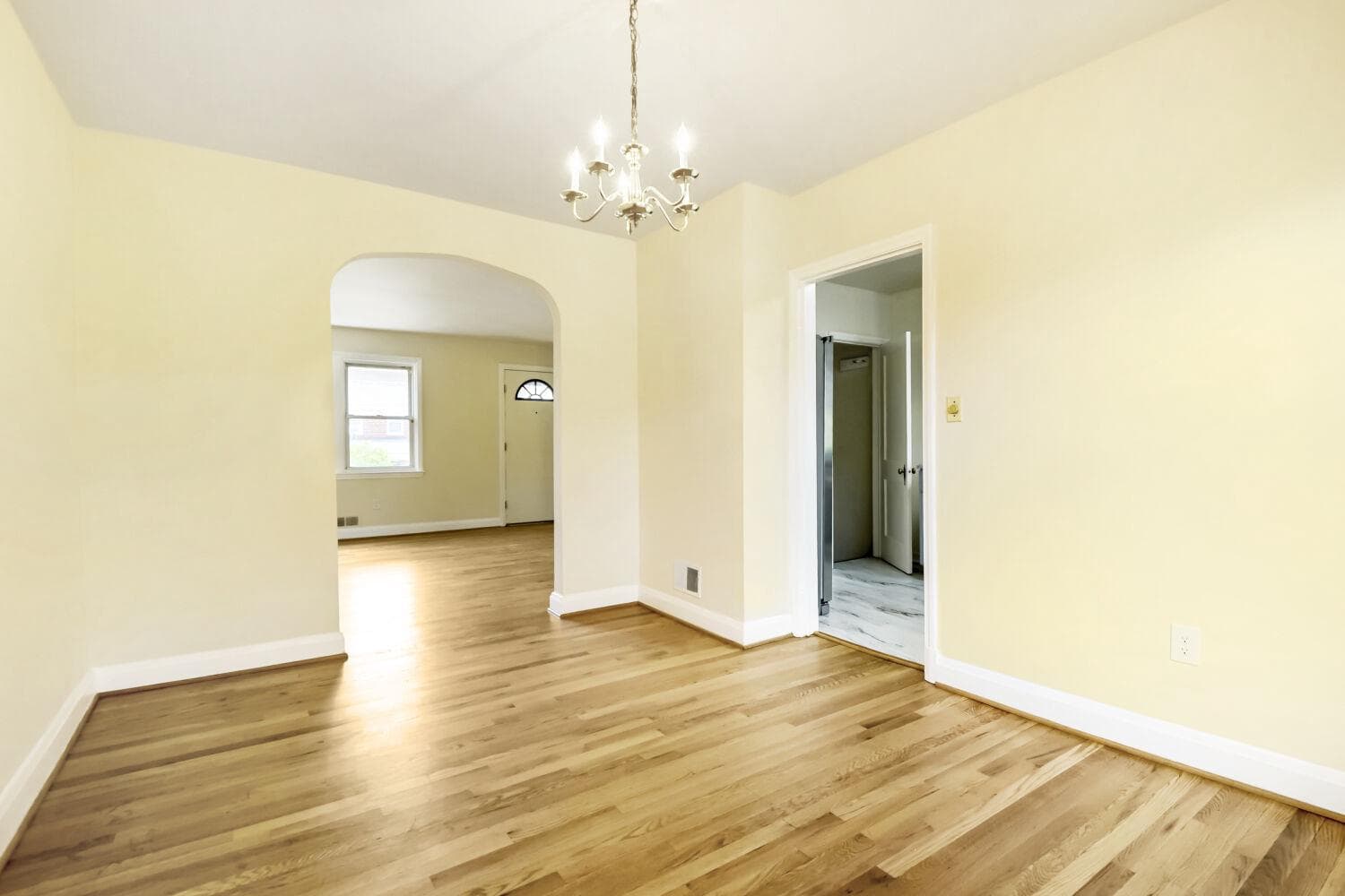 220 N Edgewood Street photo 8