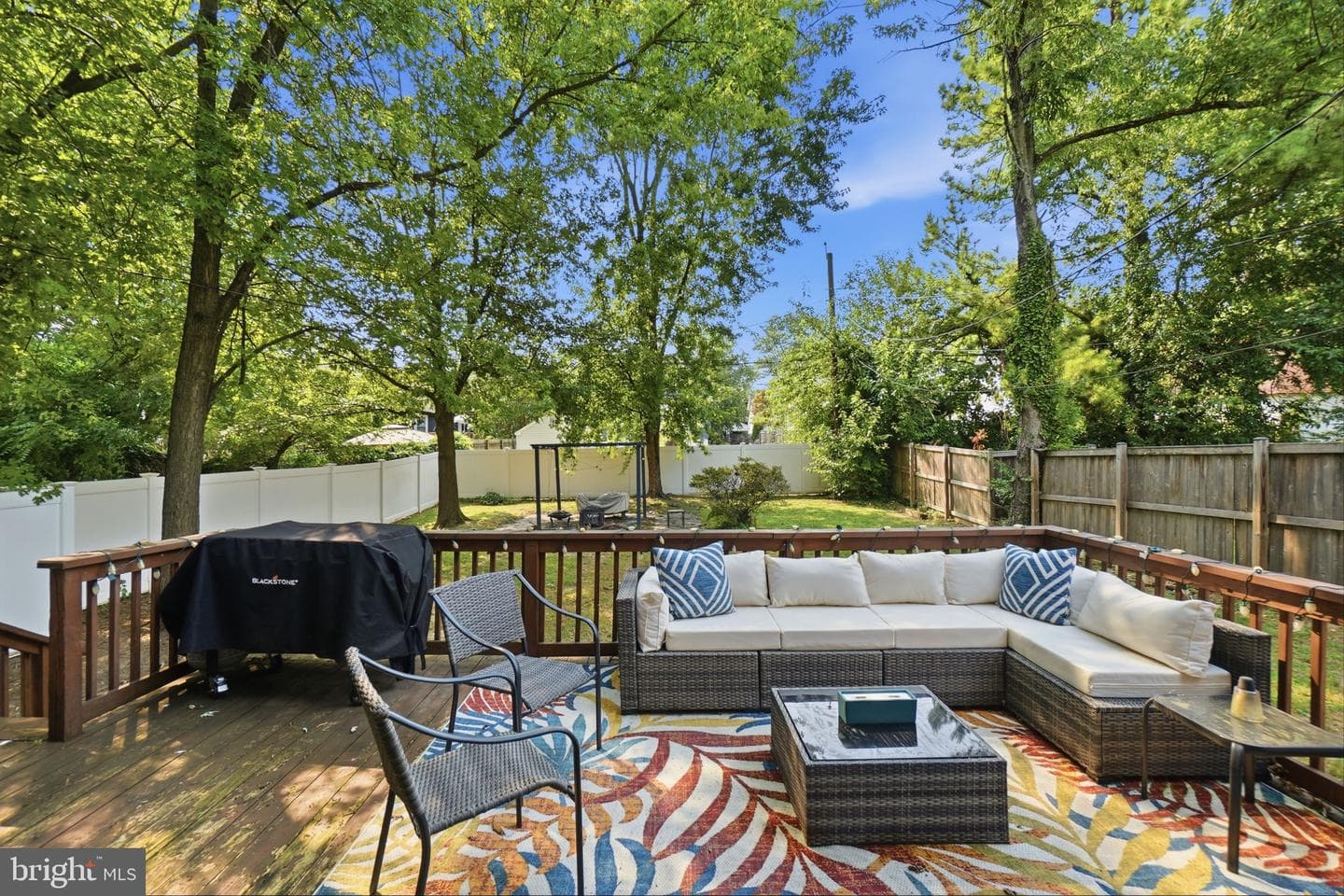 5978 Glenoak Avenue photo 16
