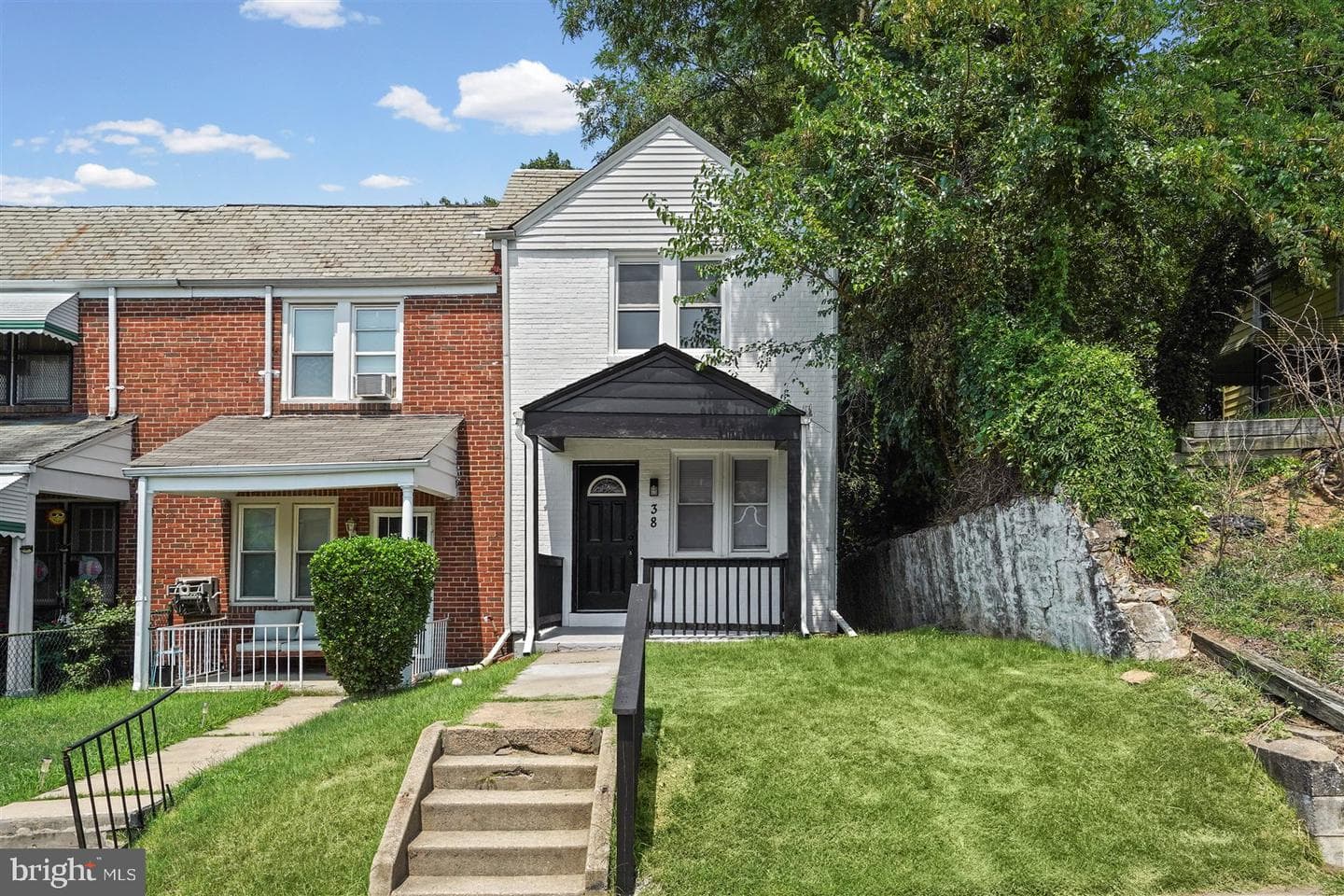 38 N Monastery Avenue photo 3