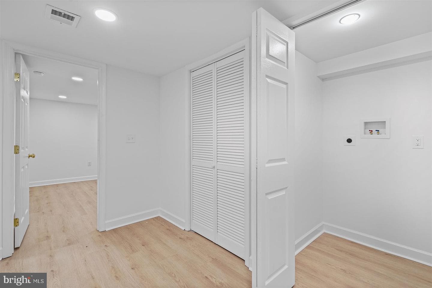 38 N Monastery Avenue photo 32
