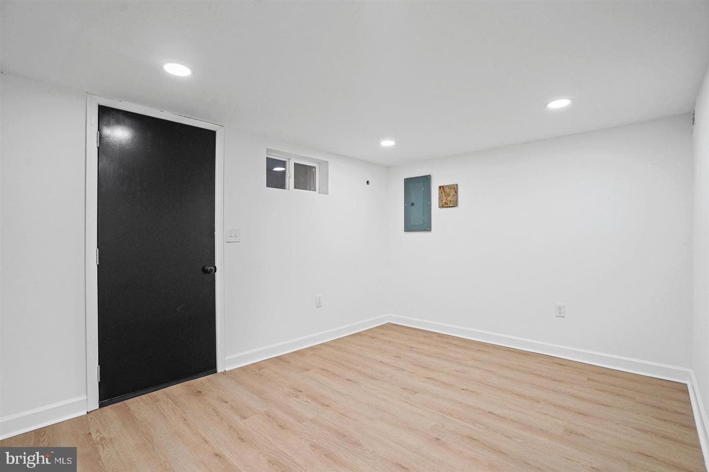 38 N Monastery Avenue photo 36