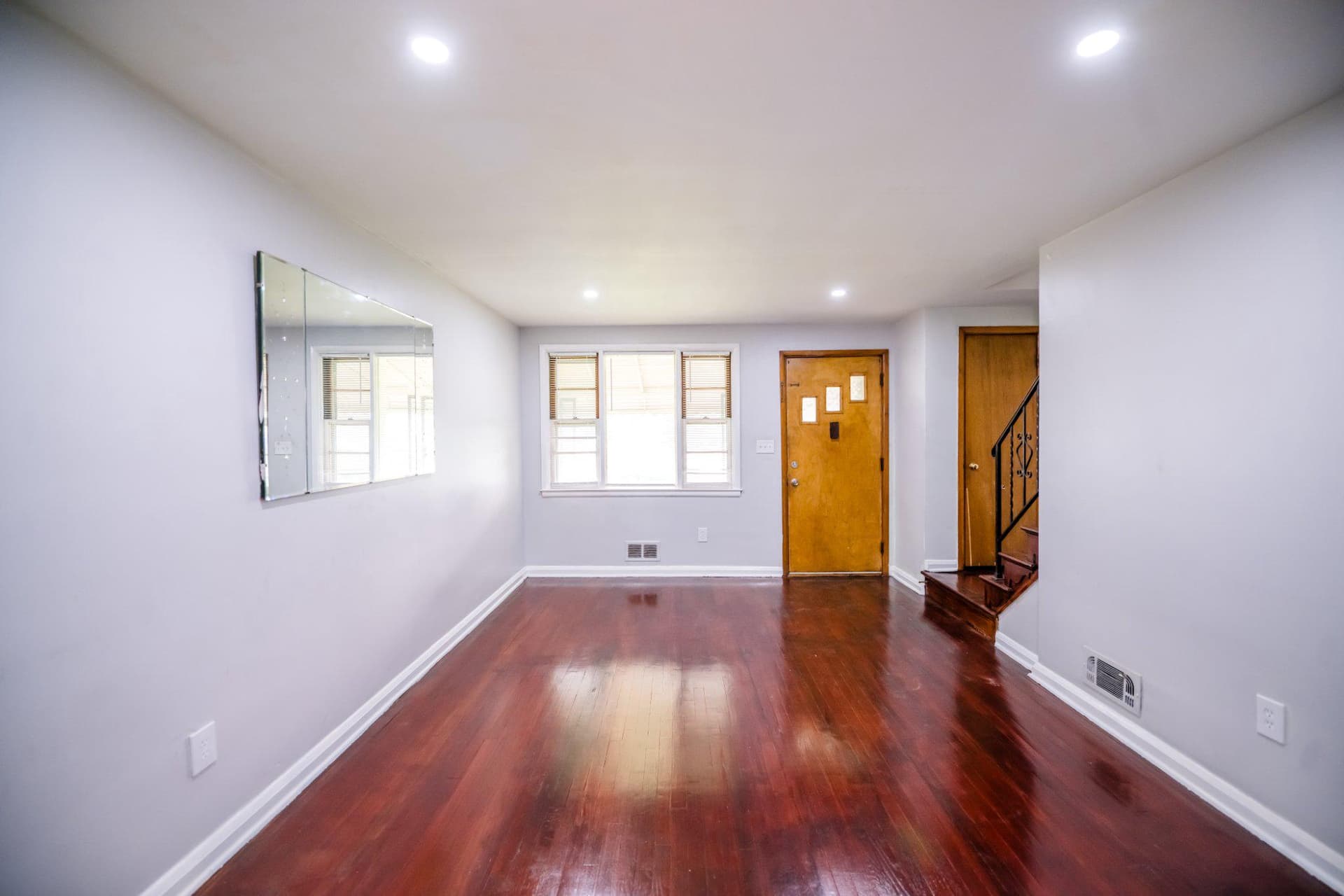 1608 Dundalk Avenue photo 12