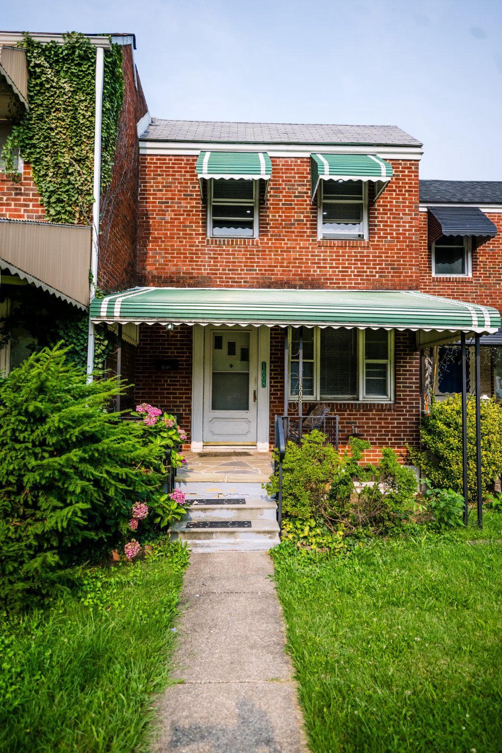 1608 Dundalk Avenue photo 2