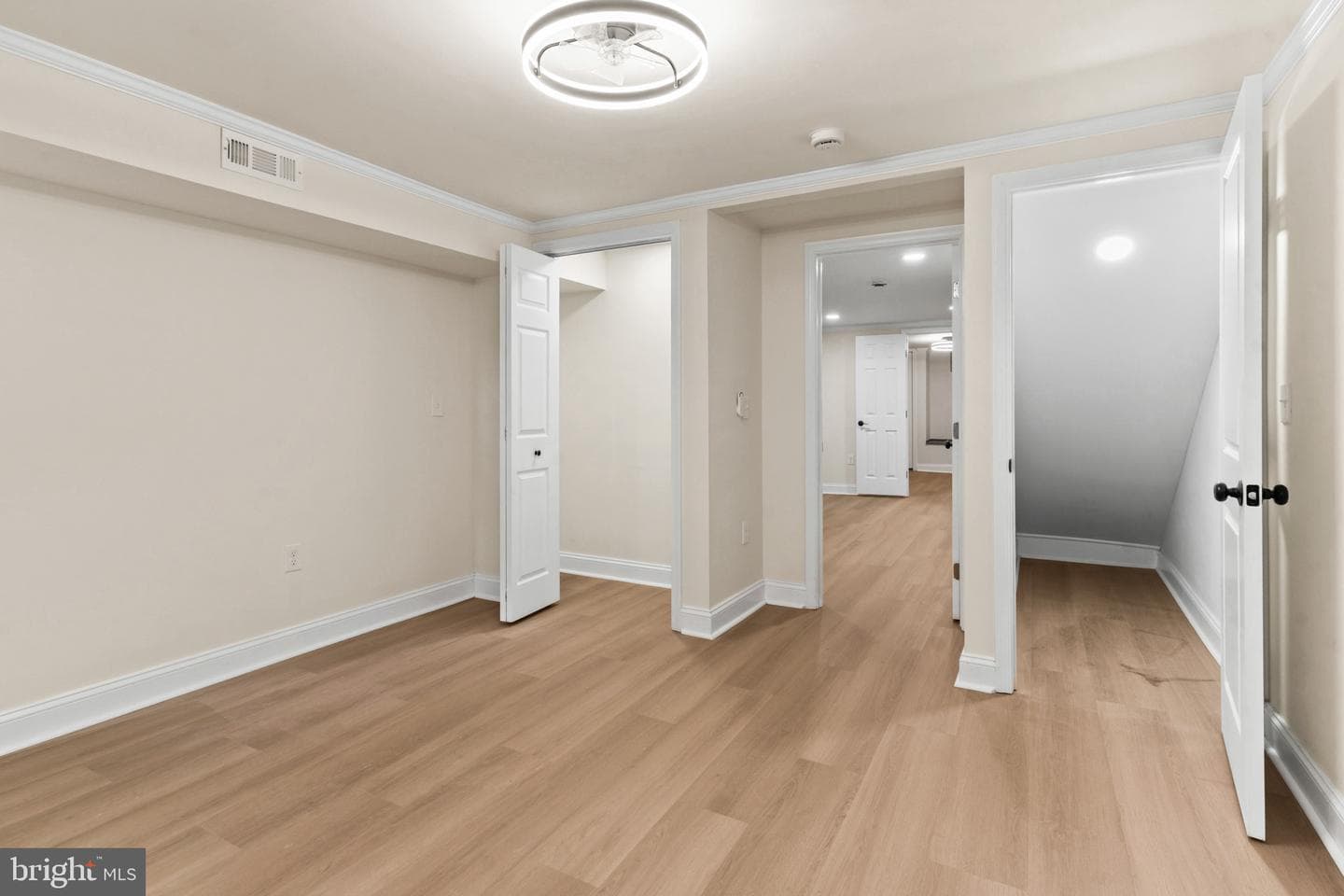 2769 W North Avenue photo 35