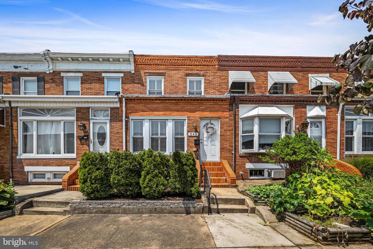 346 Drew Street photo 1
