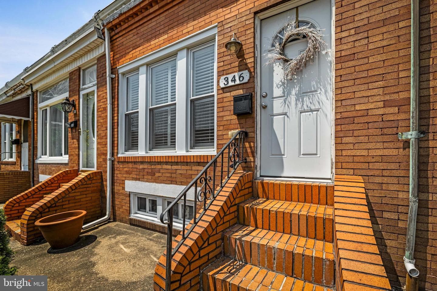 346 Drew Street photo 3