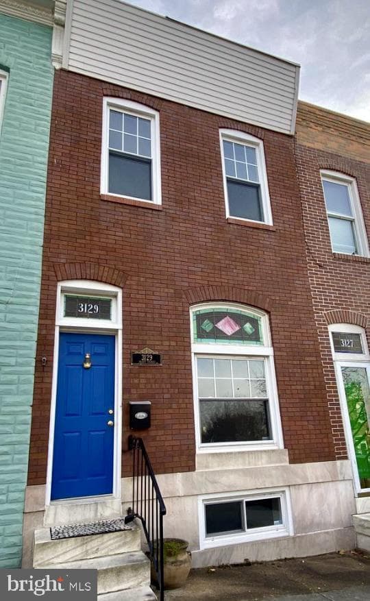 3129 Fleet Street