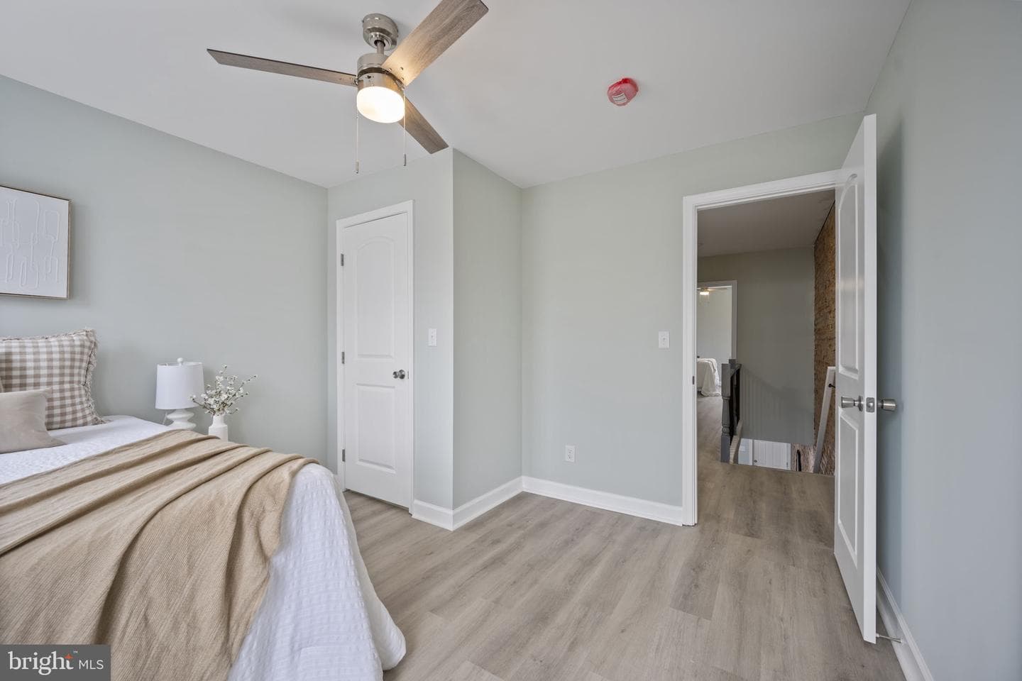 328 S Macon Street photo 9