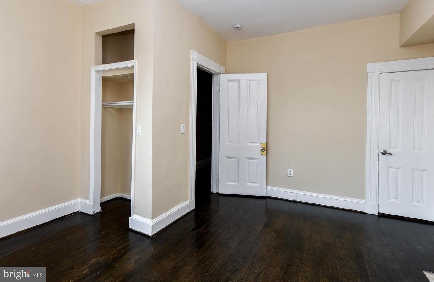 2035 Madison Avenue photo 16