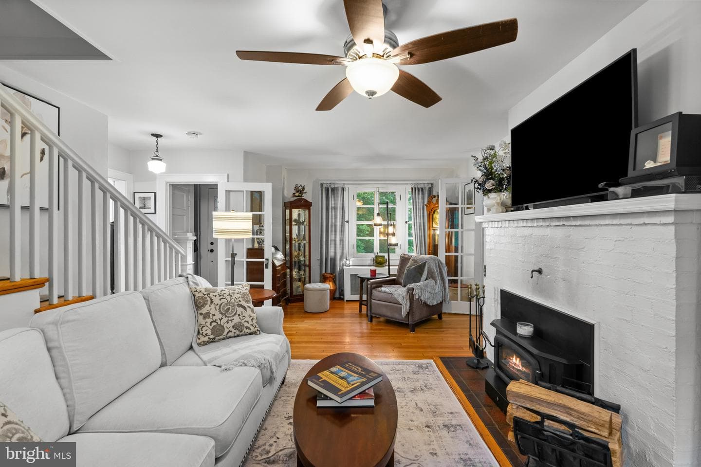 1804 Fairbank Road photo 13