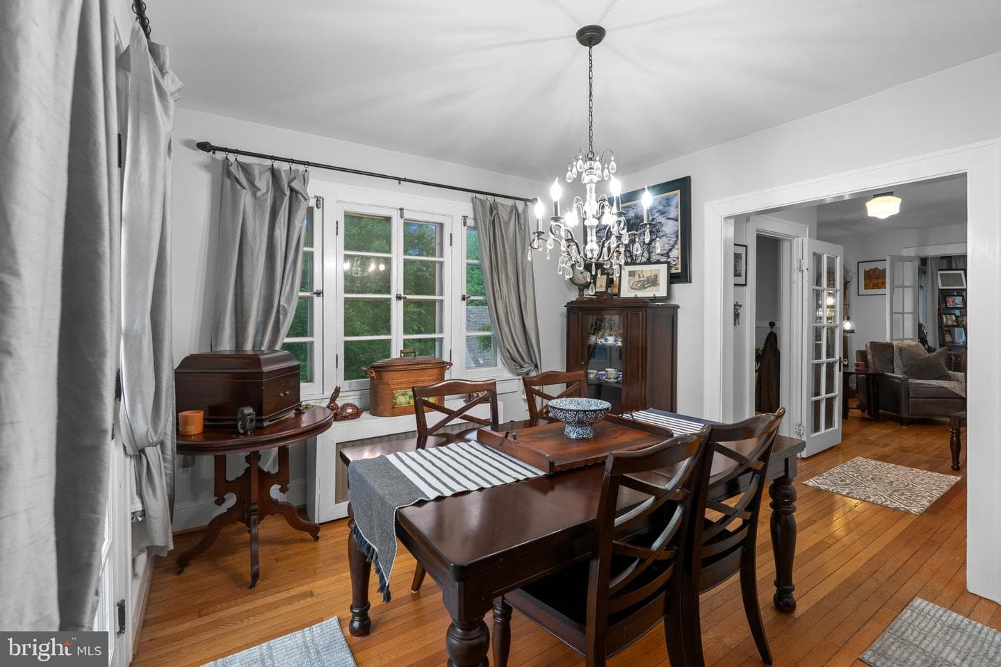 1804 Fairbank Road photo 21