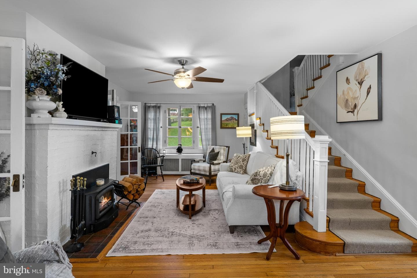 1804 Fairbank Road photo 6