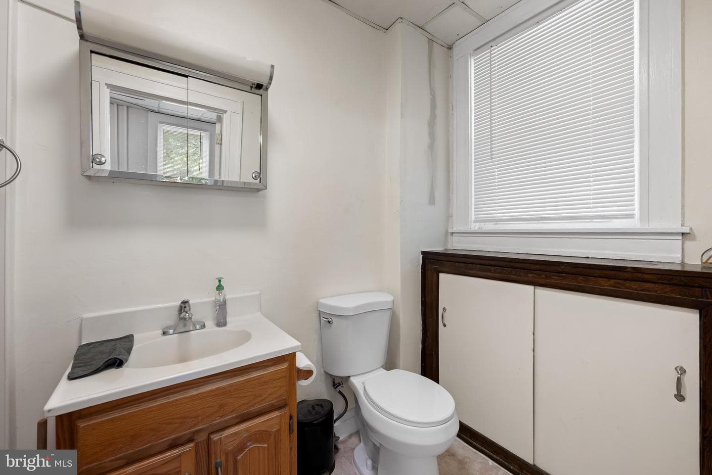 2701 Chesterfield Avenue photo 16