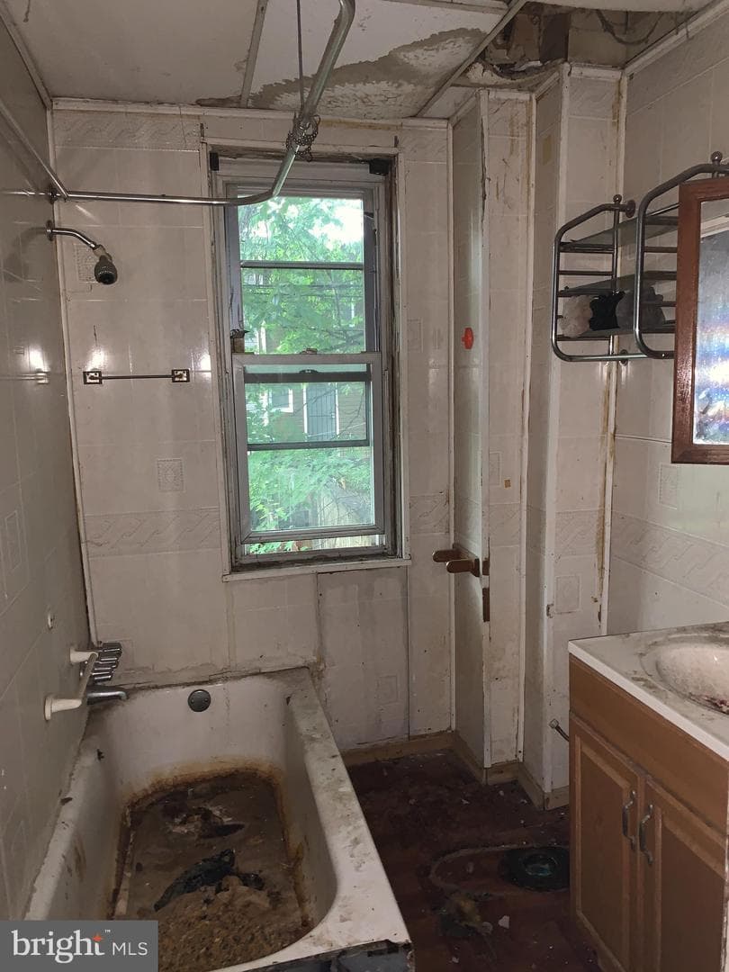 4742 Alhambra Avenue photo 8
