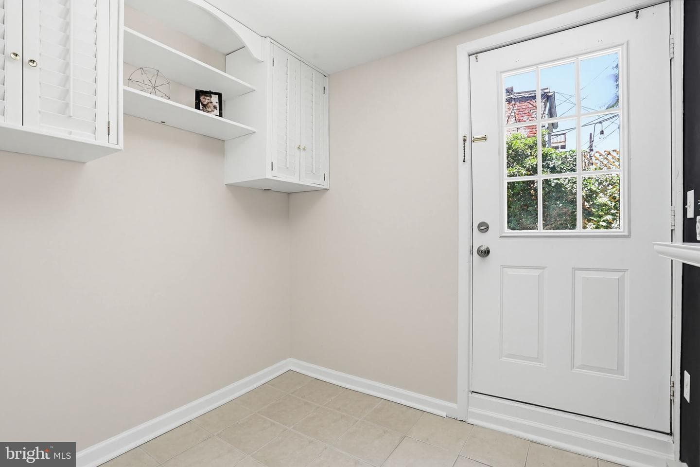 2116 Bank Street photo 18