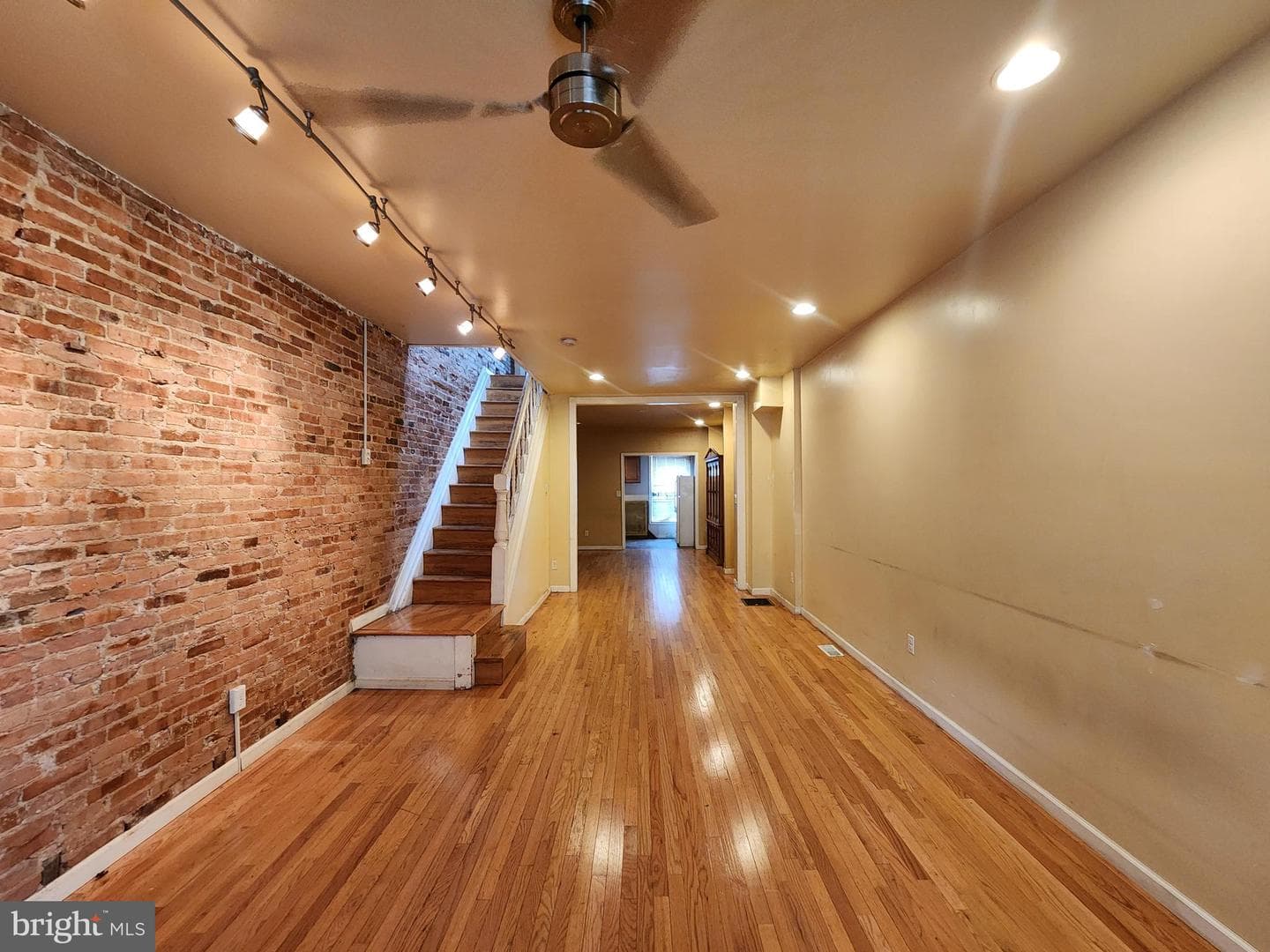 3034 McElderry Street photo 3