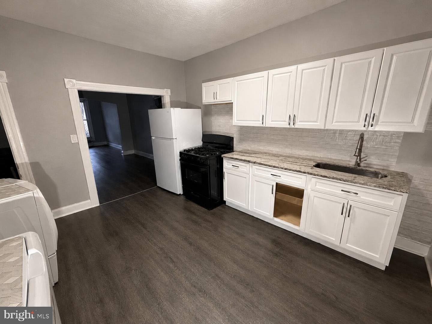 1510 E 28th photo 5