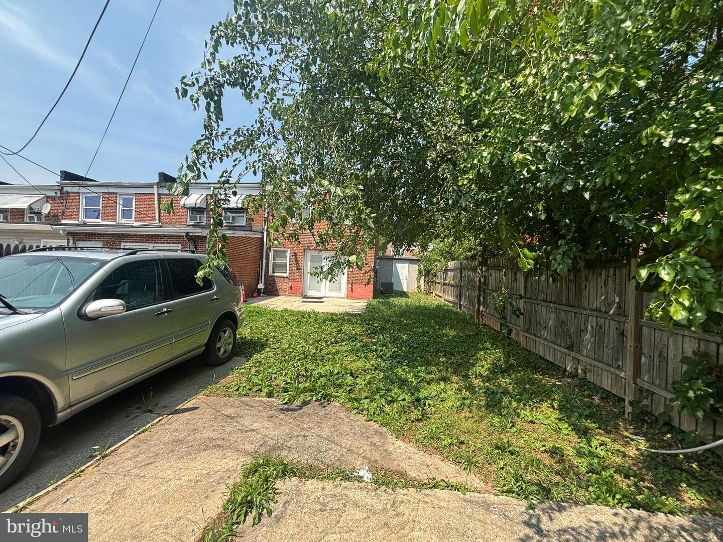 2432 Harriet Avenue photo 17