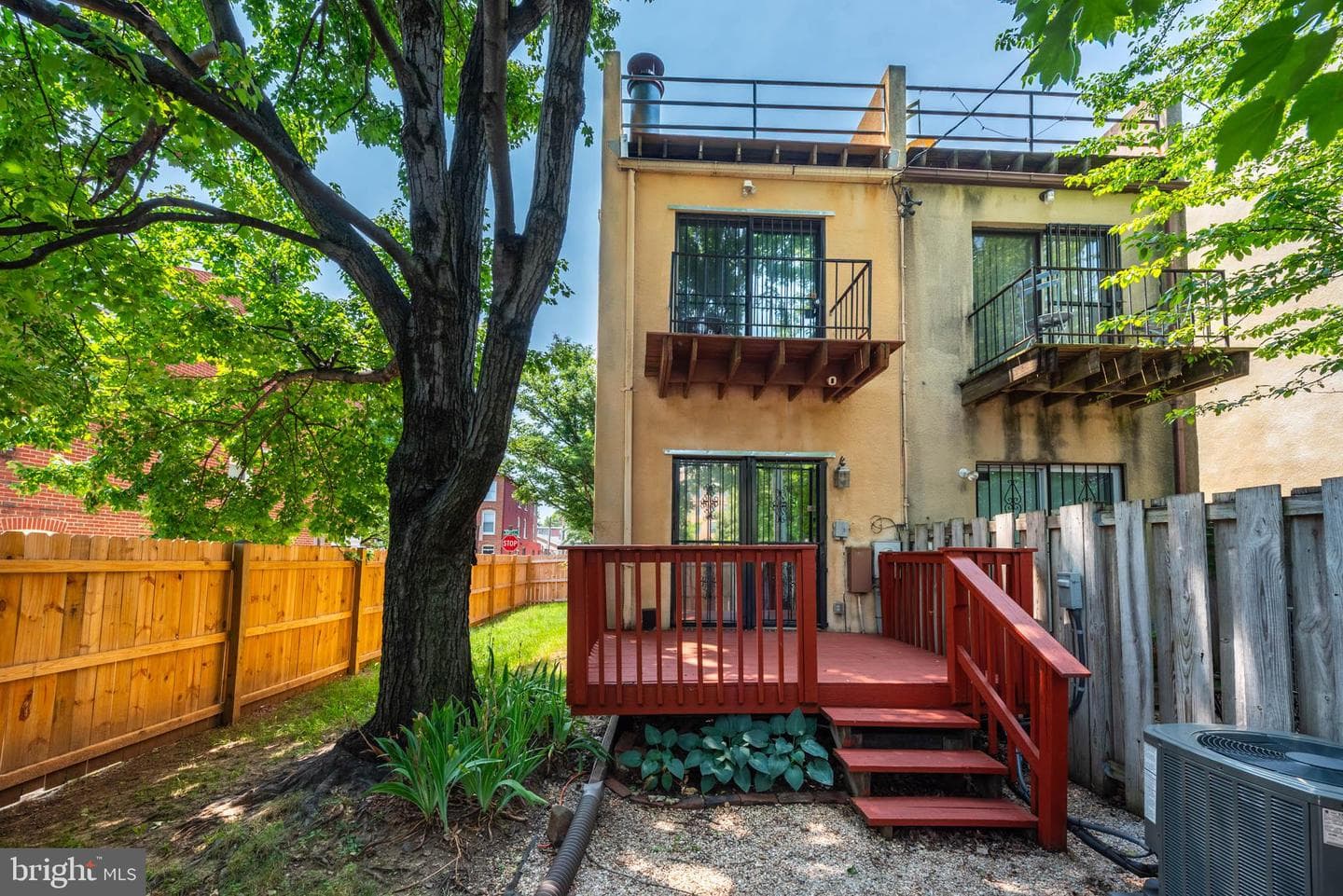 109 Scott Street photo 27
