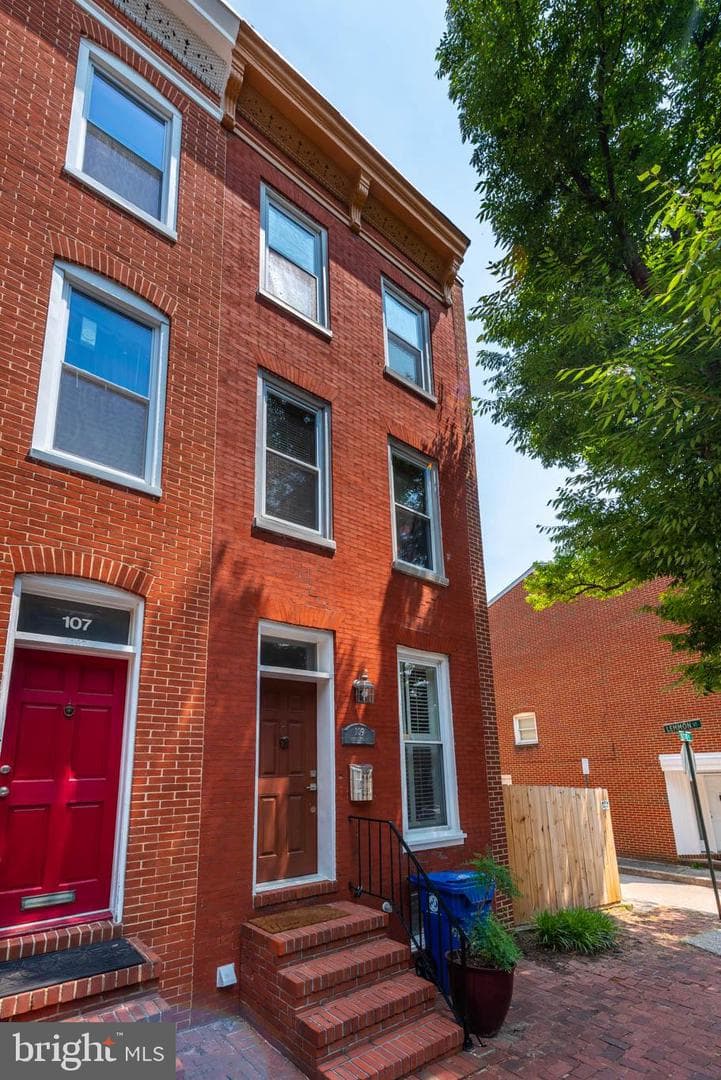 109 Scott Street photo 35