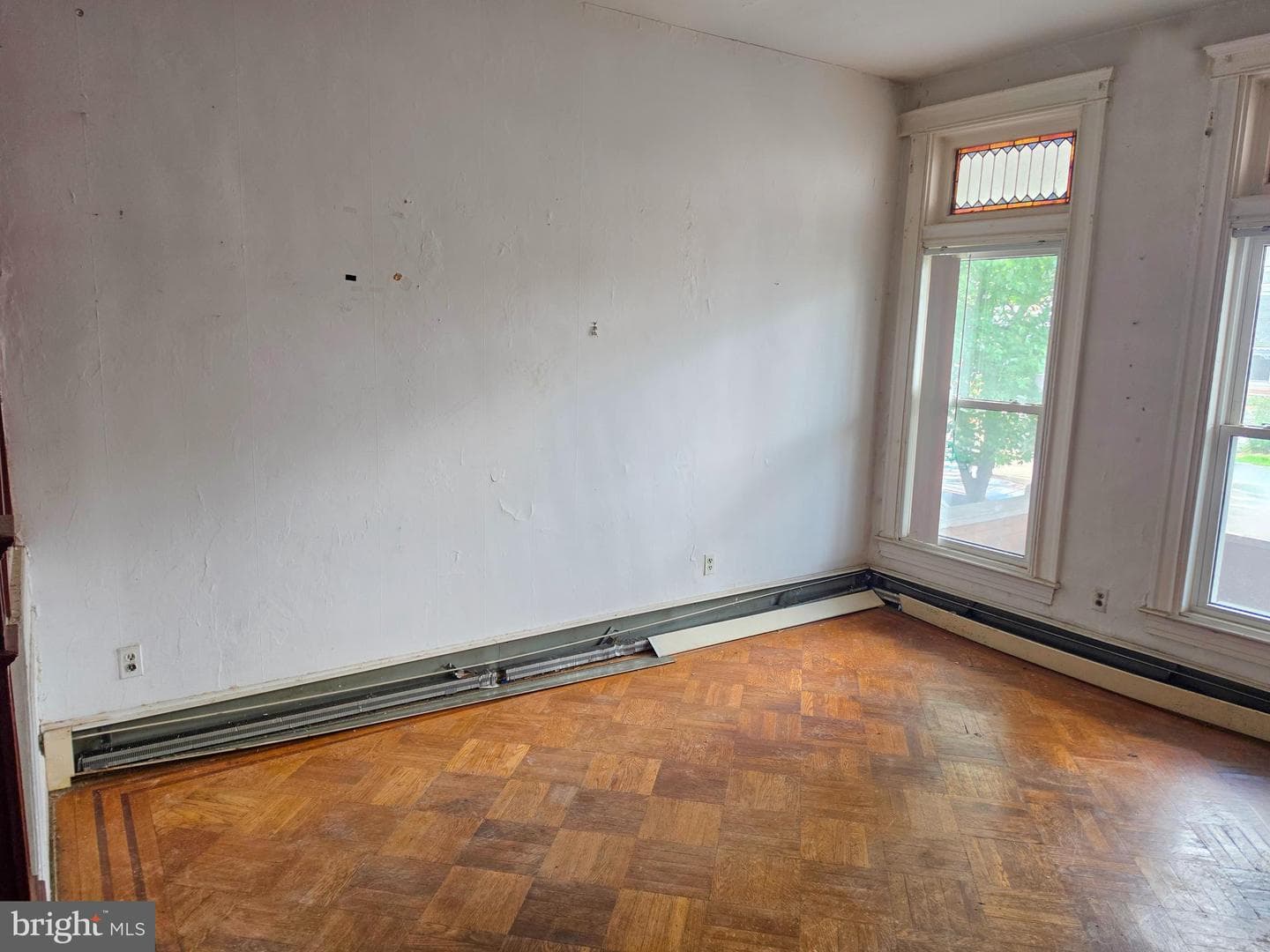 1622 Ruxton Avenue photo 4