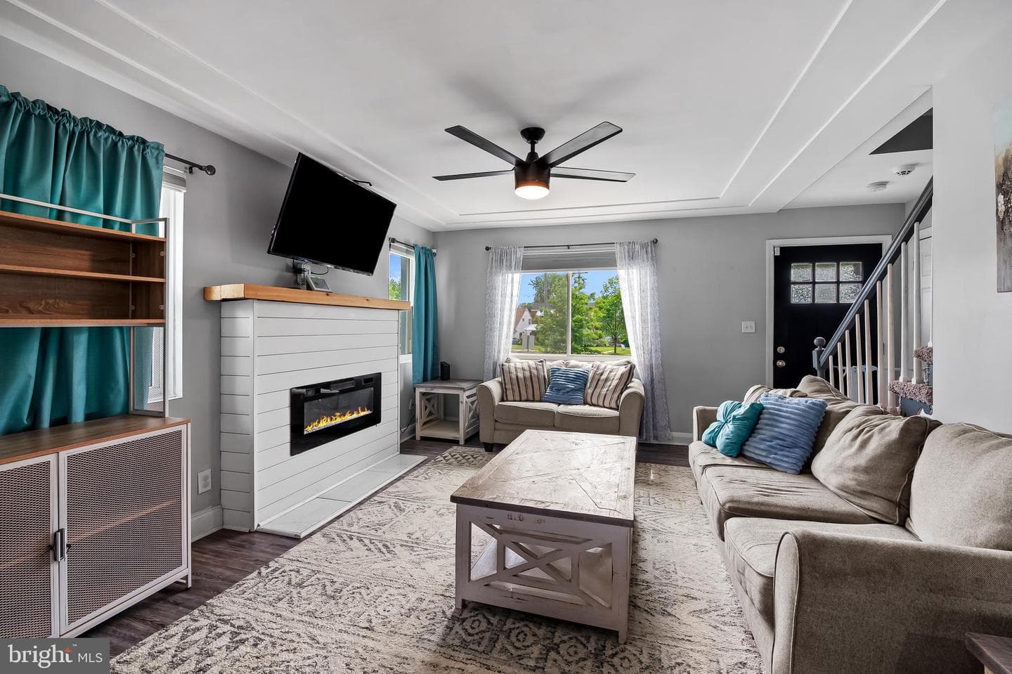 1613 Dundalk Avenue photo 8