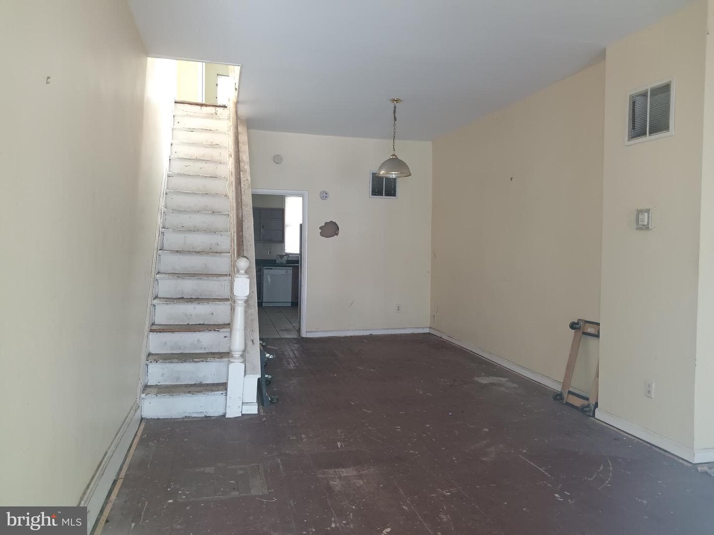 2137 E Federal Street, Baltimore