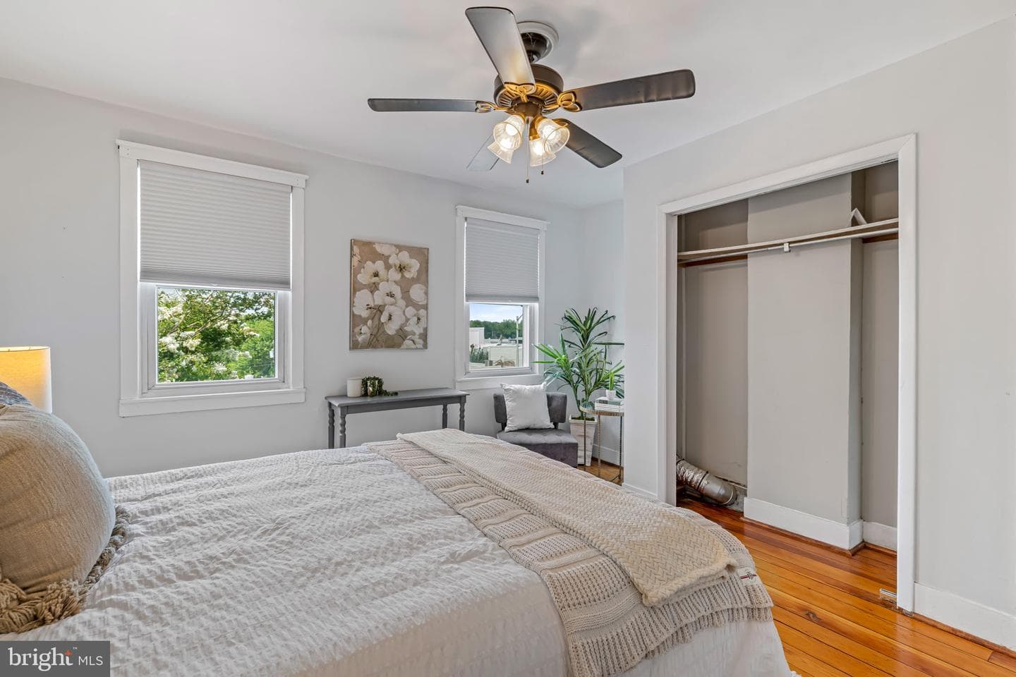 3723 Falls Road photo 21